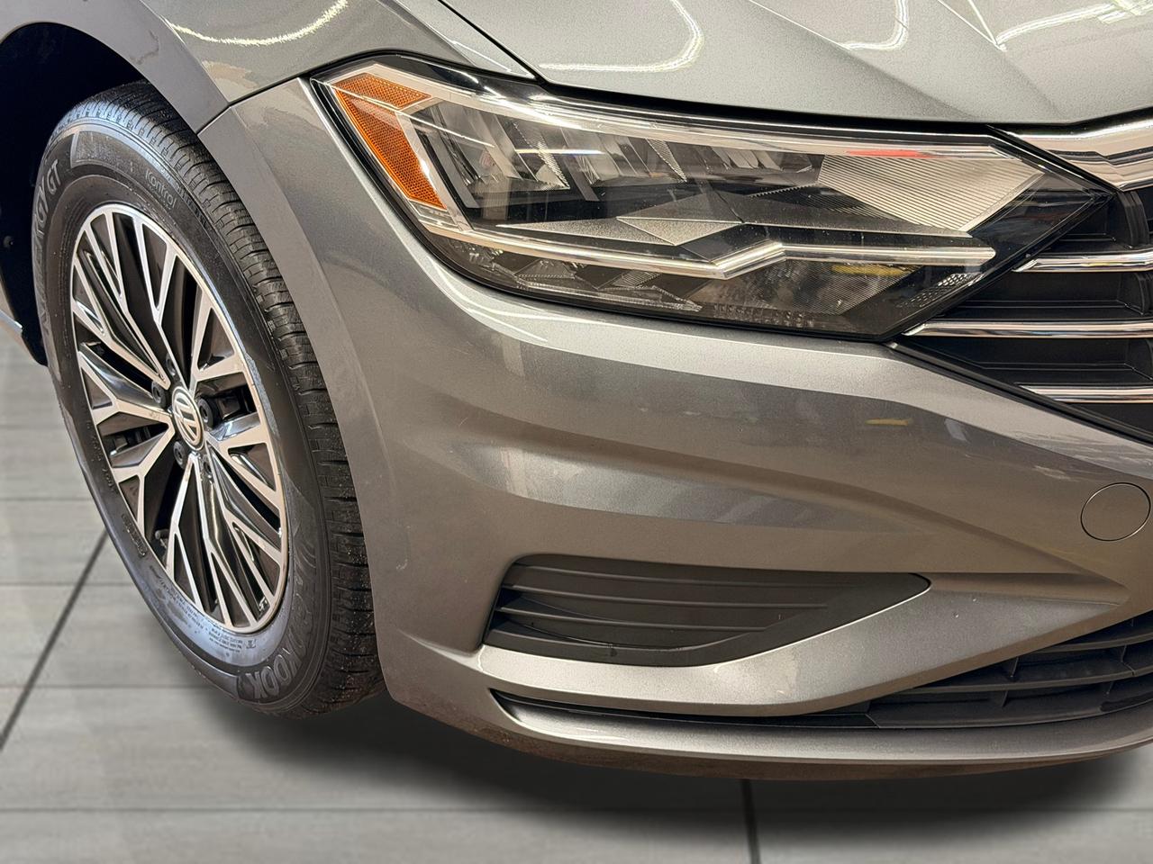 2019 Volkswagen Jetta Highline+Sunroof+New Tires+CLEAN CARFAX++ Photo110