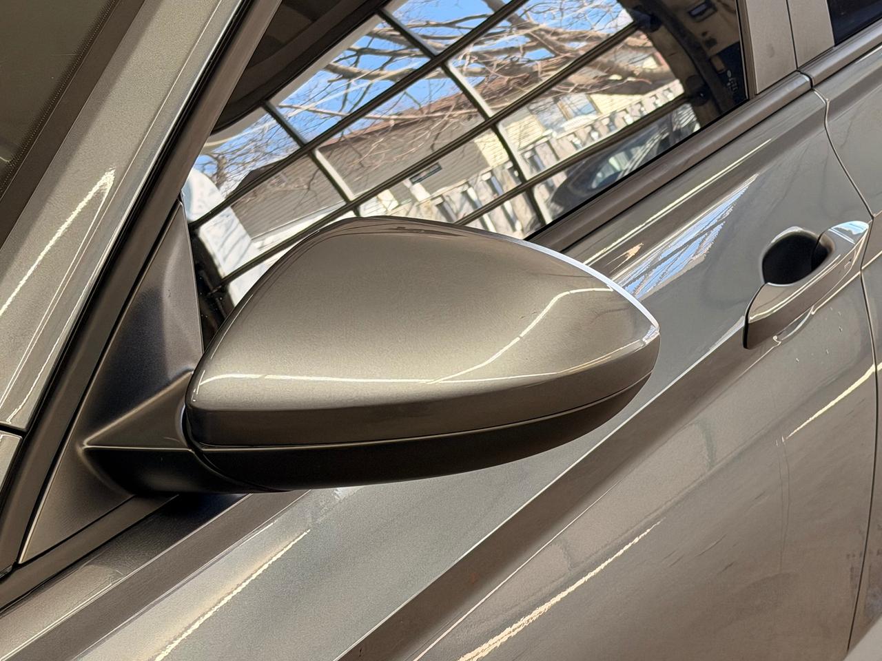 2019 Volkswagen Jetta Highline+Sunroof+New Tires+CLEAN CARFAX++ Photo130