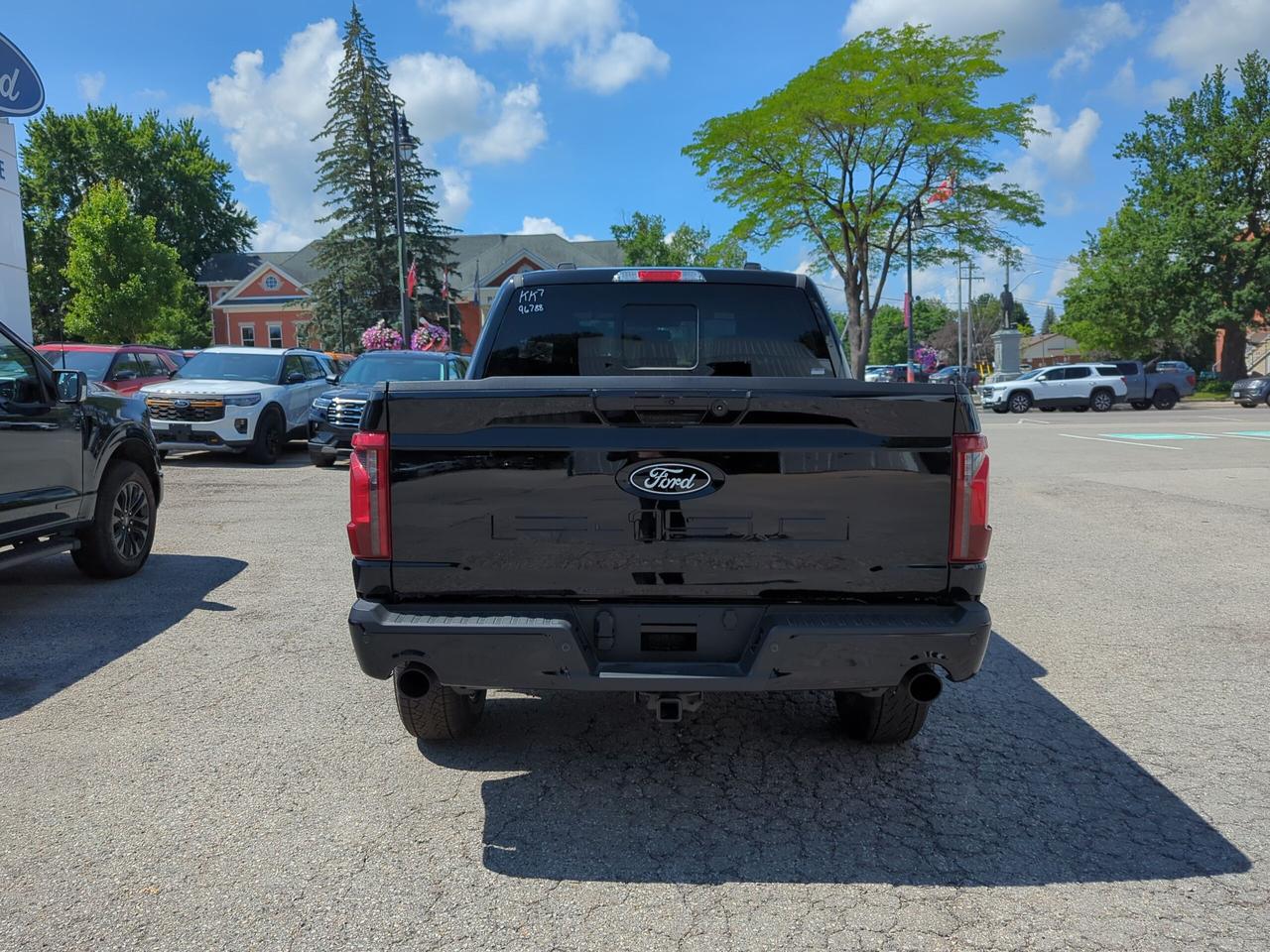 2026 Ford F-150 XLT SuperCrew 303A 4x4 Photo4