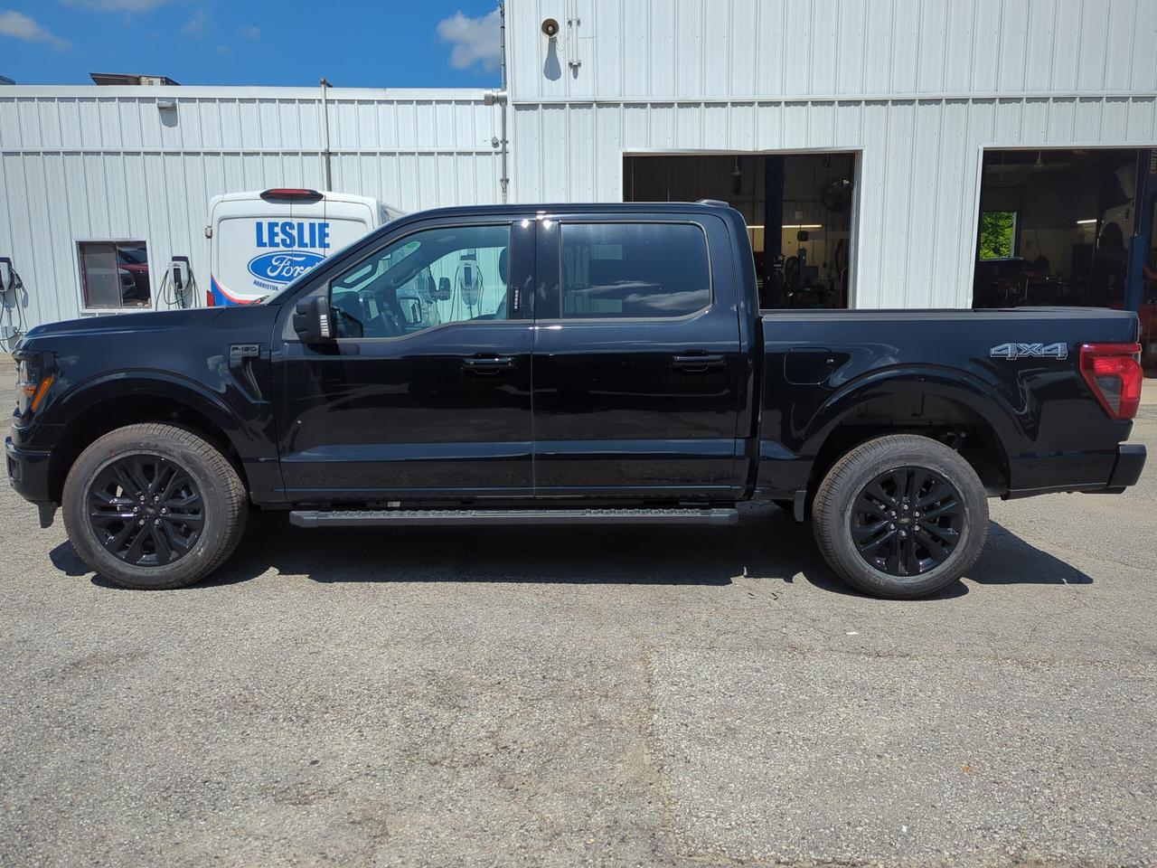 2026 Ford F-150 XLT SuperCrew 303A 4x4 Photo2