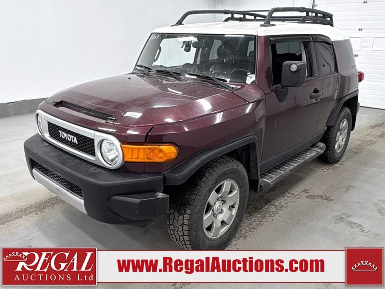 Used 2007 Toyota FJ Cruiser  for sale in Calgary, AB