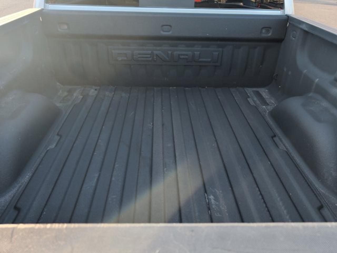 2018 GMC Sierra 1500 Denali - Photo #17