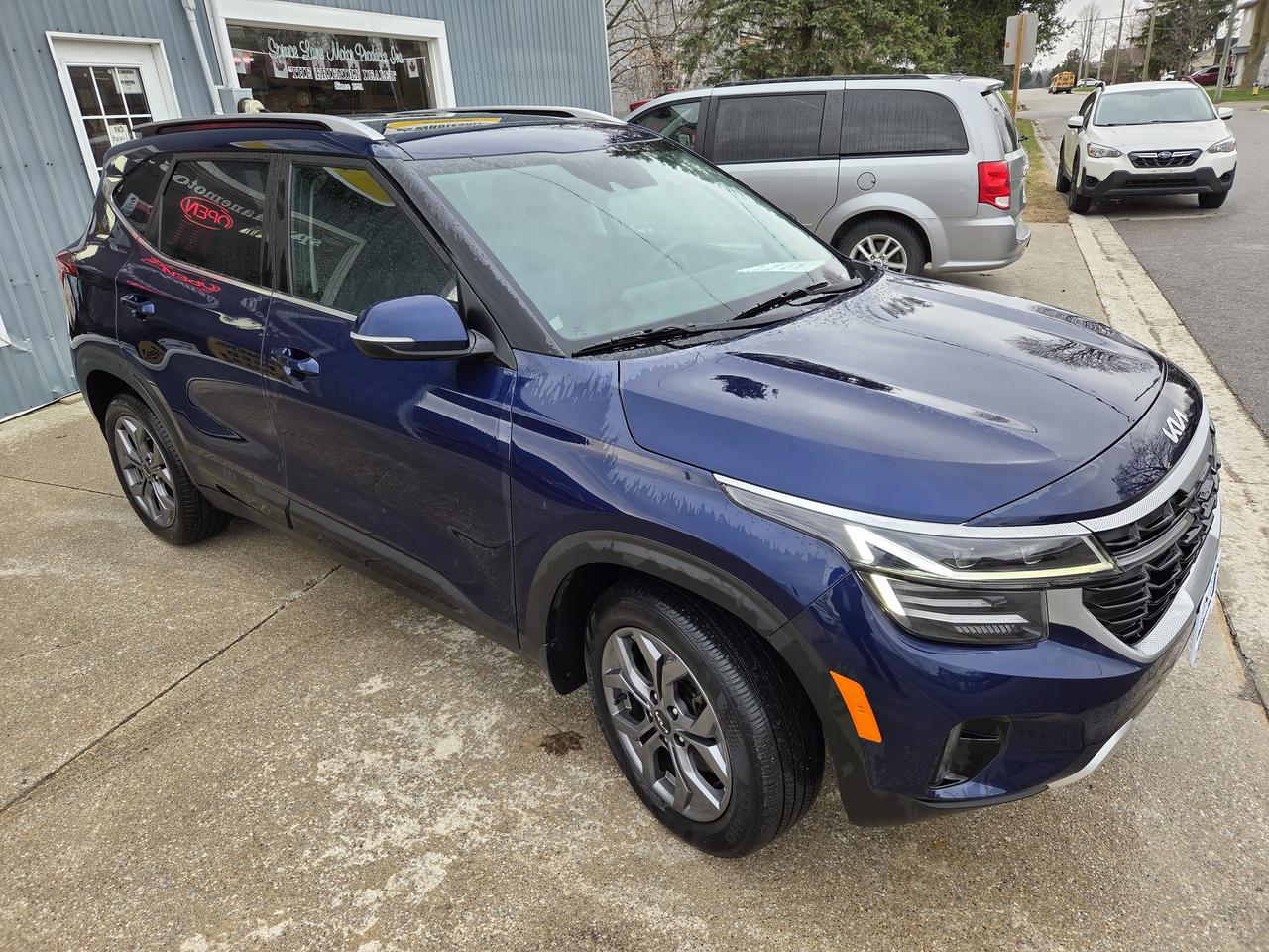 2024 Kia Seltos EX Photo