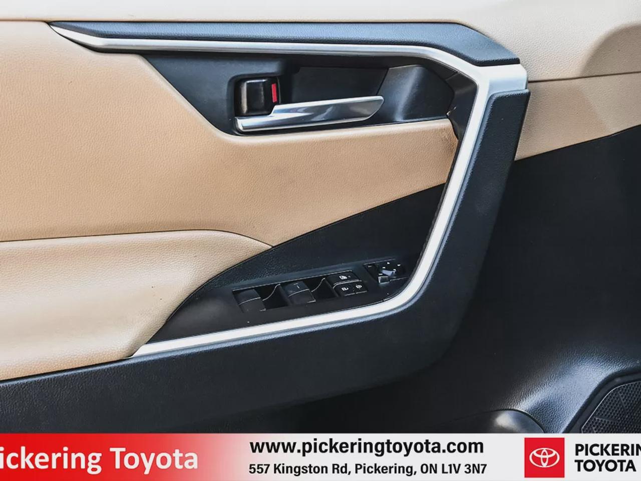 2021 Toyota RAV4 Hybrid XLE Photo