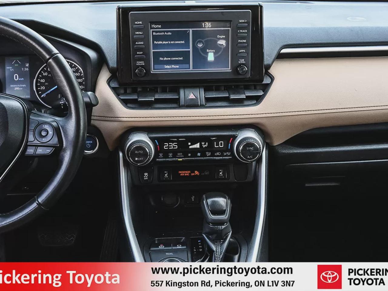 2021 Toyota RAV4 Hybrid XLE Photo