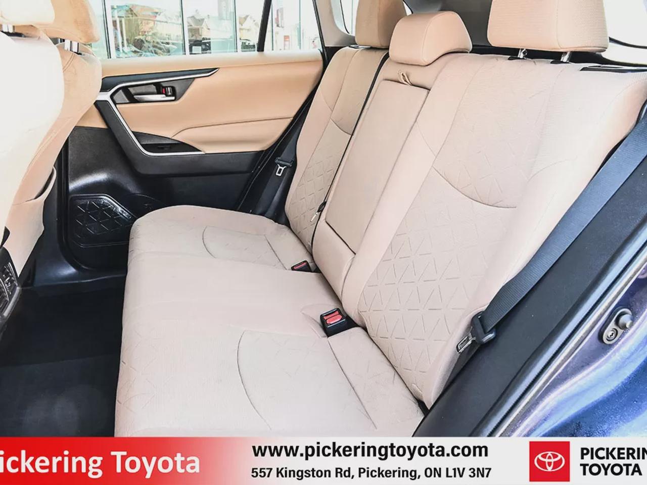 2021 Toyota RAV4 Hybrid XLE Photo