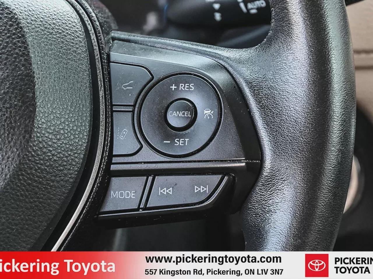 2021 Toyota RAV4 Hybrid XLE Photo