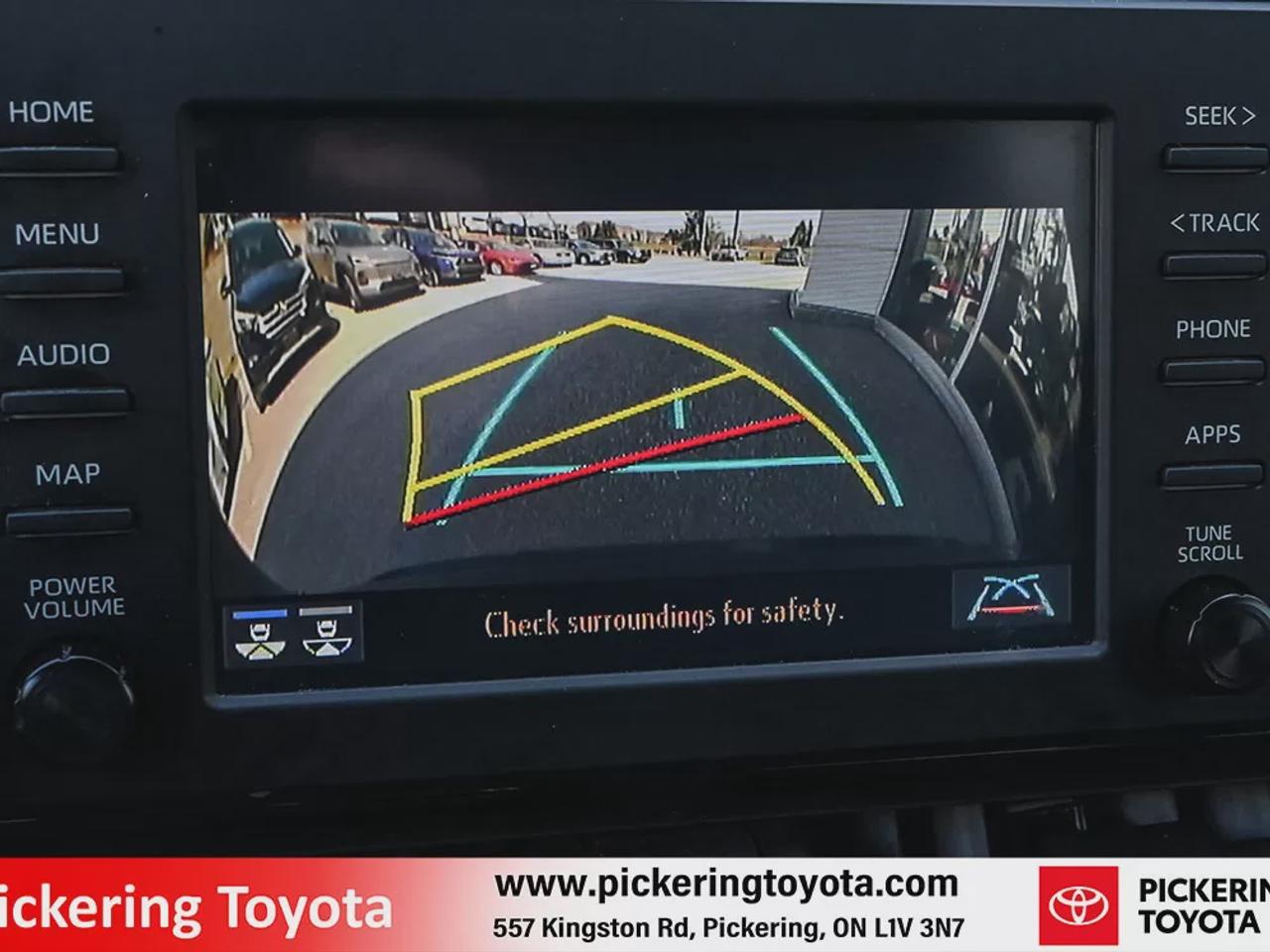 2022 Toyota RAV4 Hybrid SE Photo