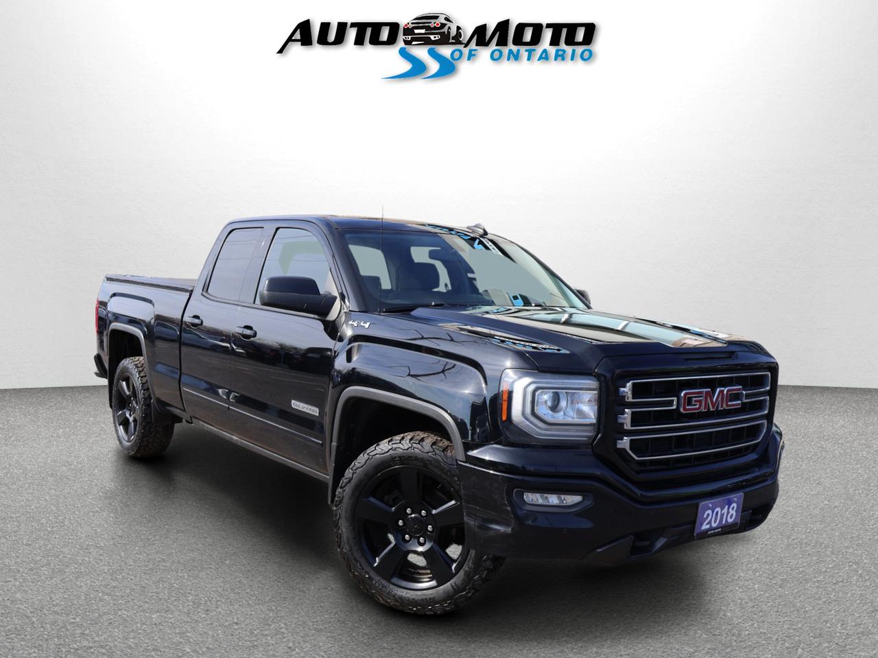 2018 GMC Sierra 1500 V8 ELEVATION CREW 4WD CERTIFIED CAMERA CRUISE ALLOYS FOG LIGHTS - Photo #1