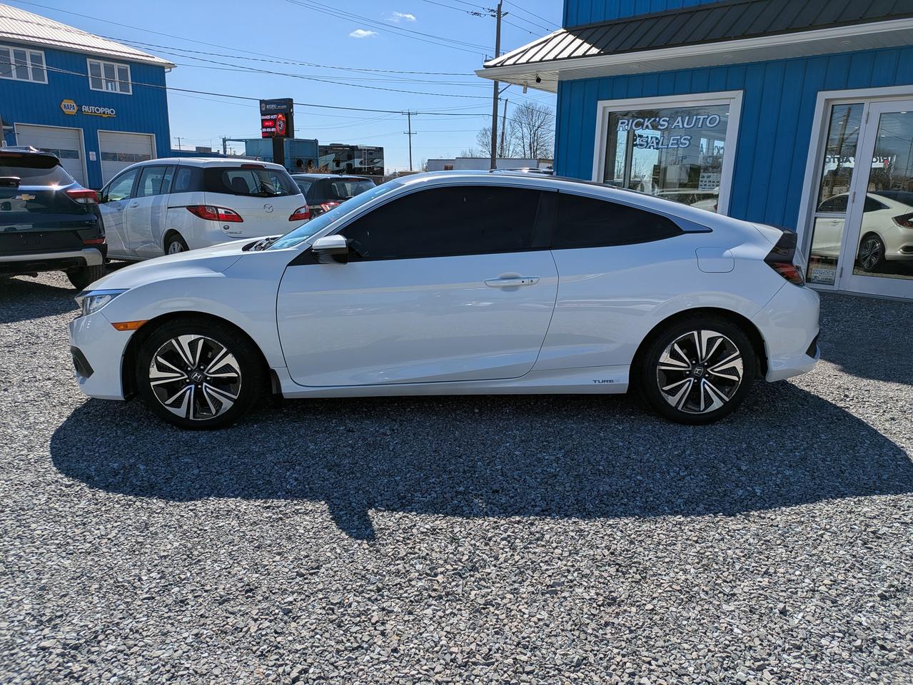 2016 Honda Civic 2dr CVT EX-T Photo