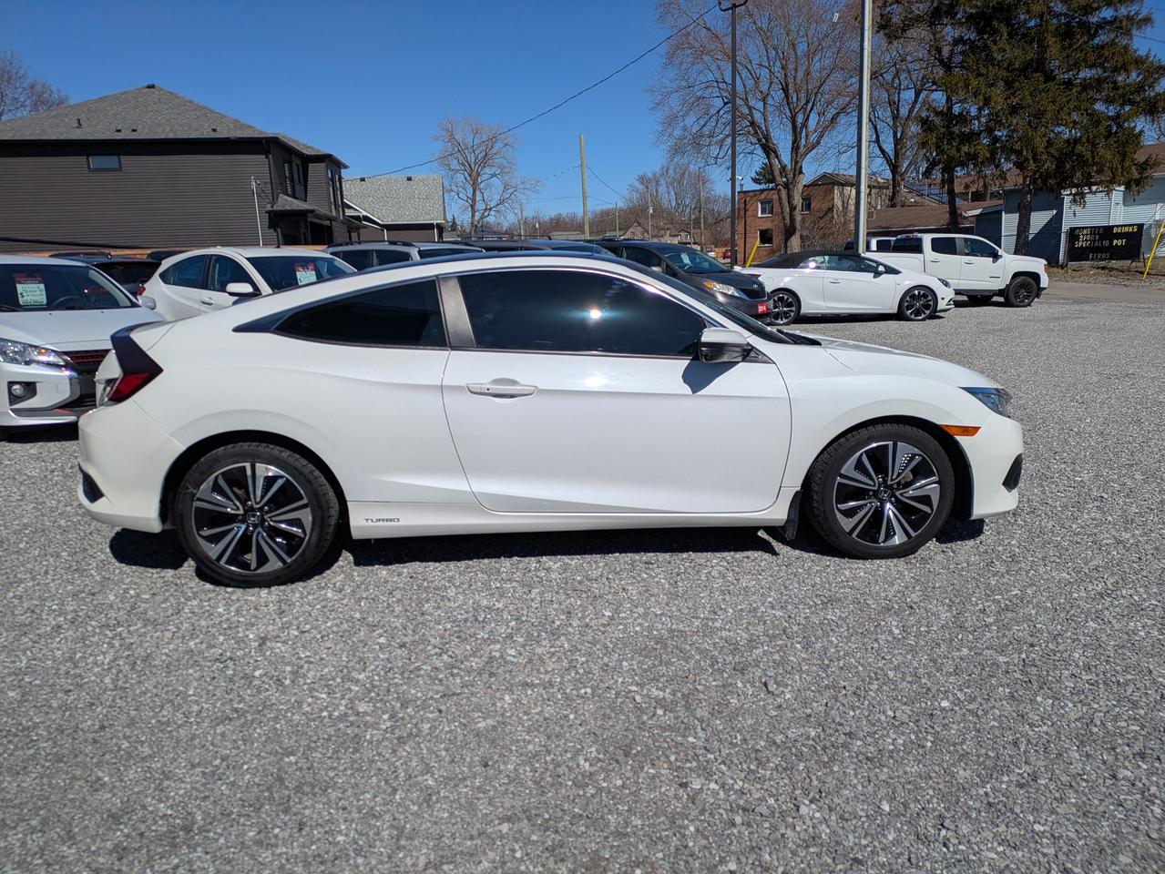 2016 Honda Civic 2dr CVT EX-T Photo