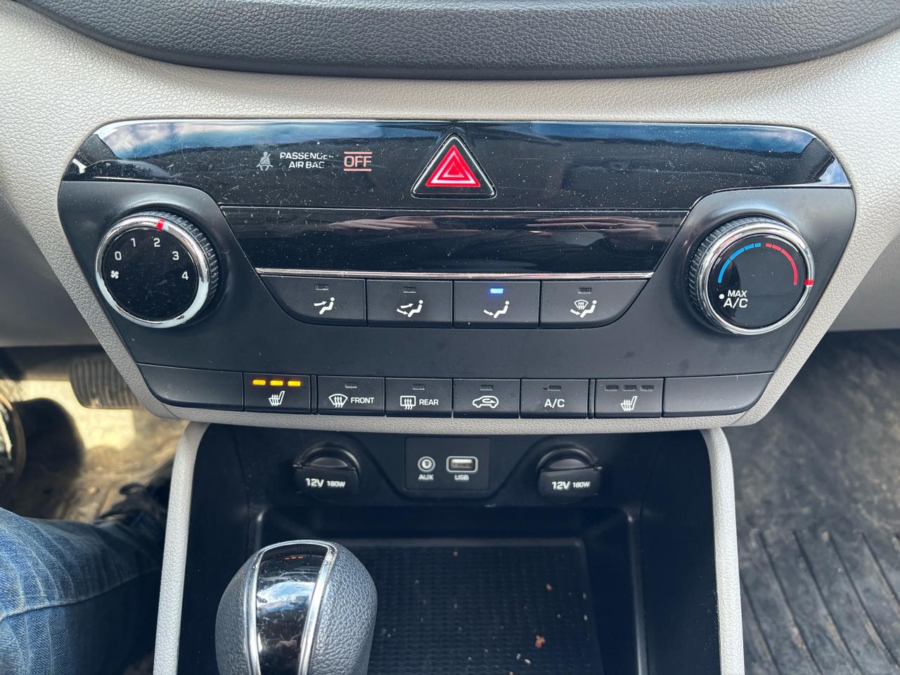 2017 Hyundai Tucson FWD 4DR 2.0L Photo