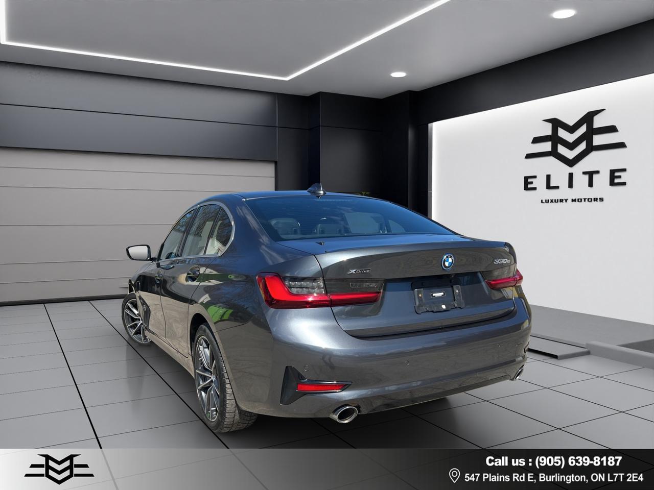 2022 BMW 3 Series 330e xDrive Plug-In Hybrid - Leather - Sunroof !! Photo