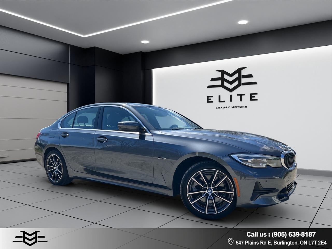 2022 BMW 3 Series 330e xDrive Plug-In Hybrid - Leather - Sunroof !! Photo