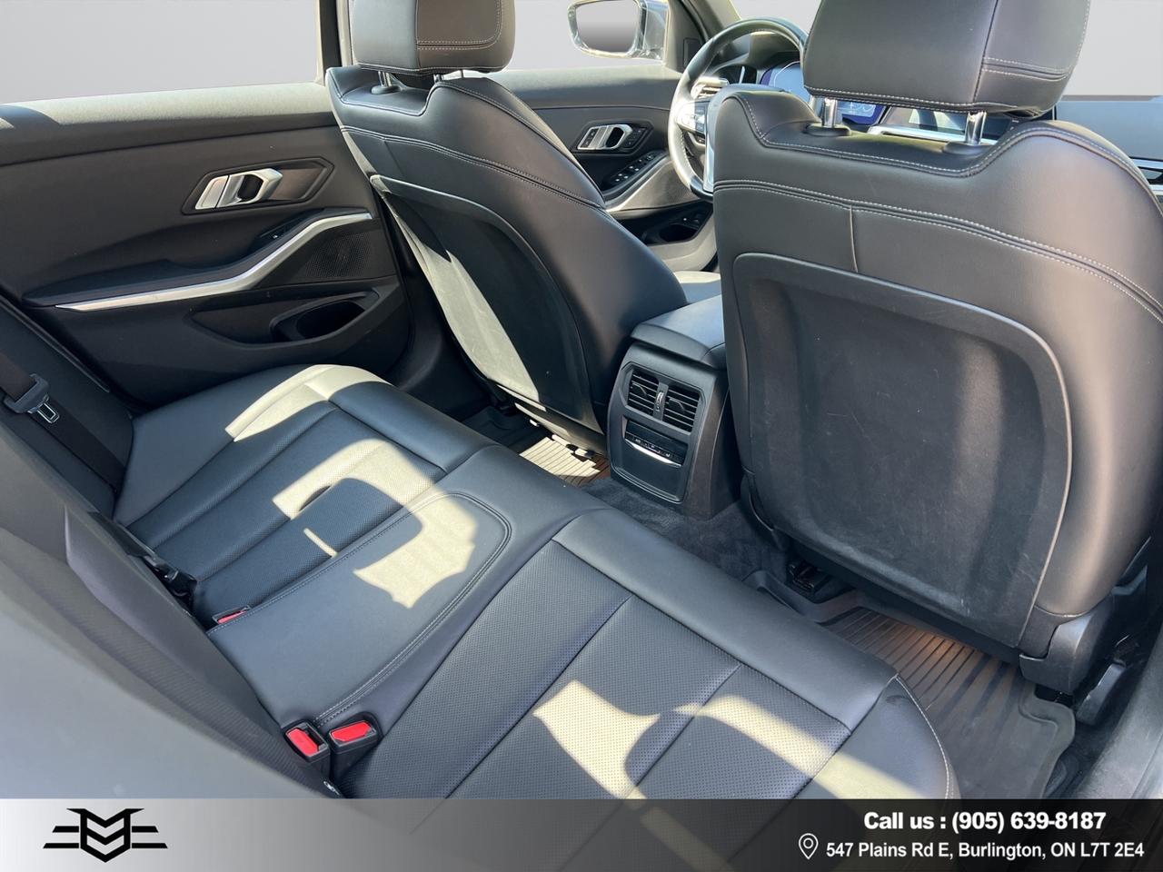 2022 BMW 3 Series 330e xDrive Plug-In Hybrid - Leather - Sunroof !! Photo