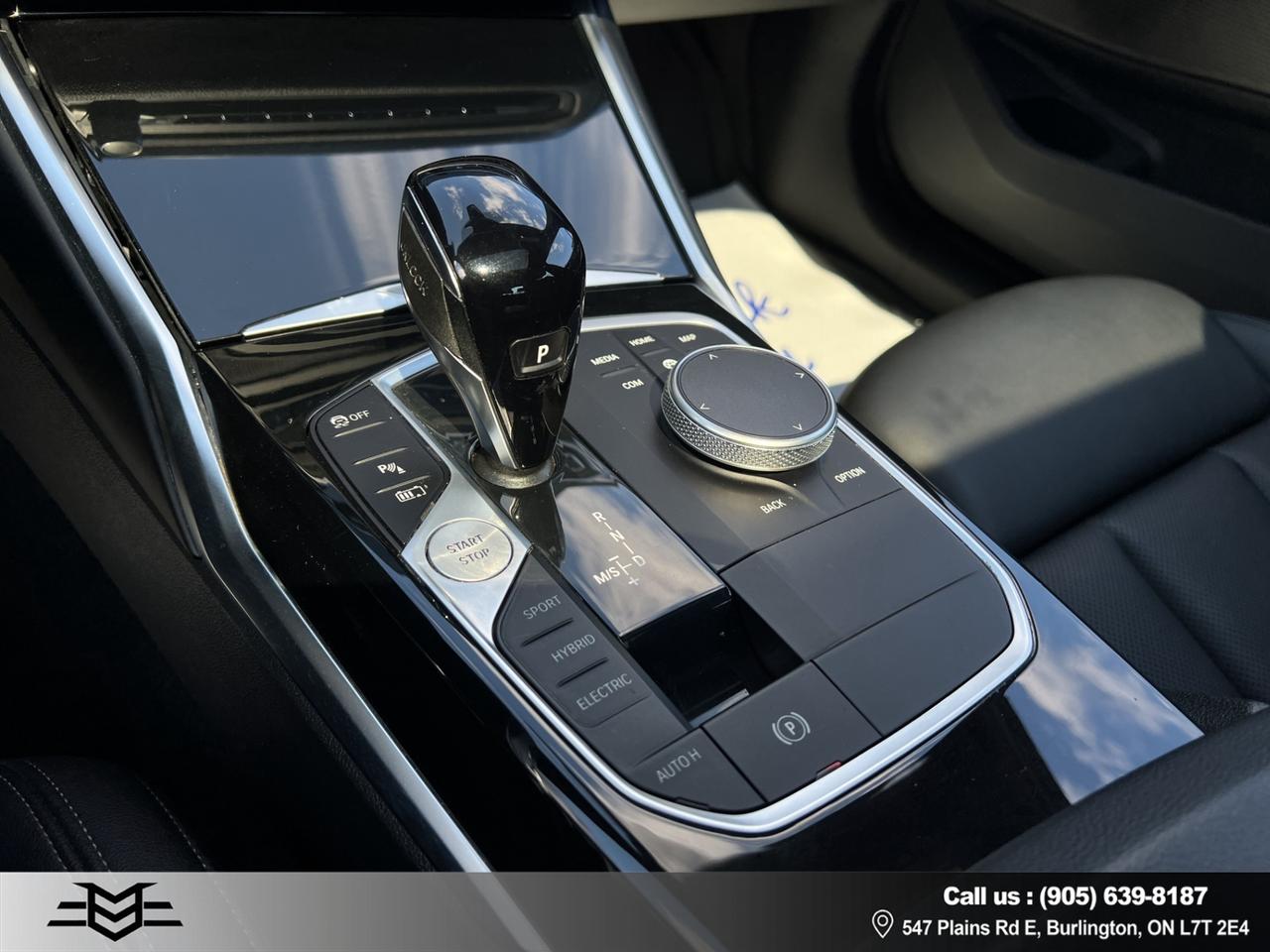 2022 BMW 3 Series 330e xDrive Plug-In Hybrid - Leather - Sunroof !! Photo