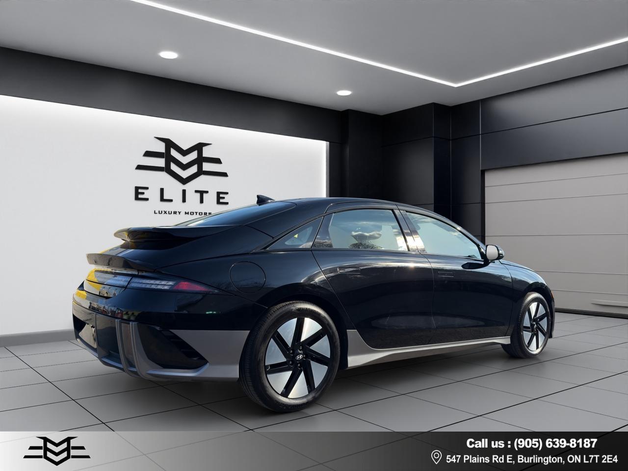 2024 Hyundai IONIQ 6 PREFERRED AWD Long Range - One Owner Car !!! Photo
