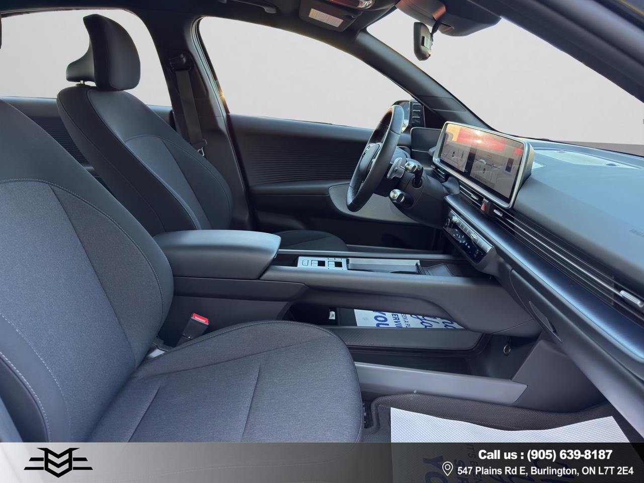 2024 Hyundai IONIQ 6 PREFERRED AWD Long Range - One Owner Car !!! Photo