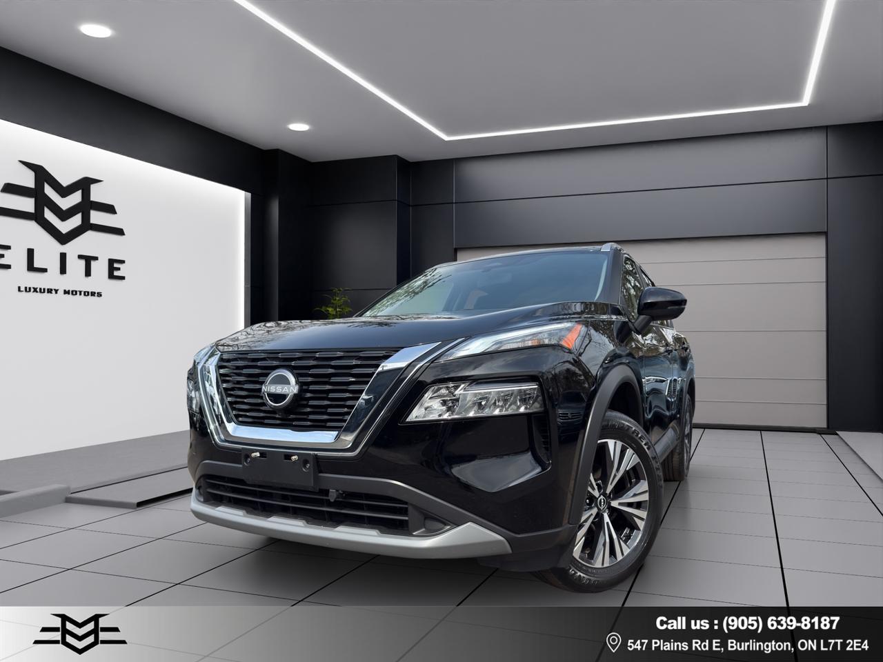 2023 Nissan Rogue SV MOONROOF AWD - LOW LOW KMS !!! Photo