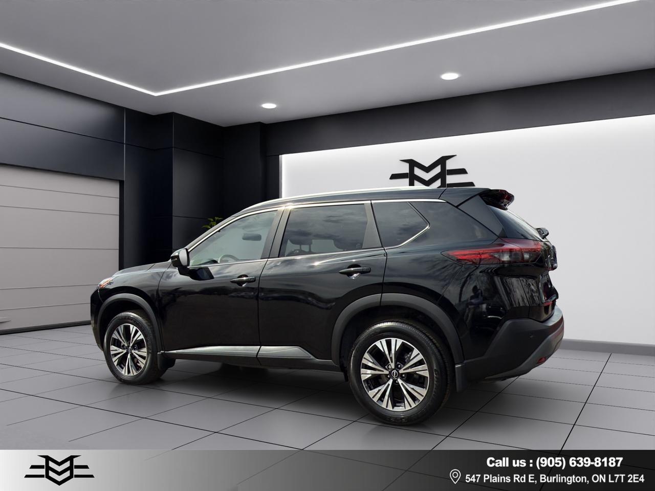 2023 Nissan Rogue SV MOONROOF AWD - LOW LOW KMS !!! Photo