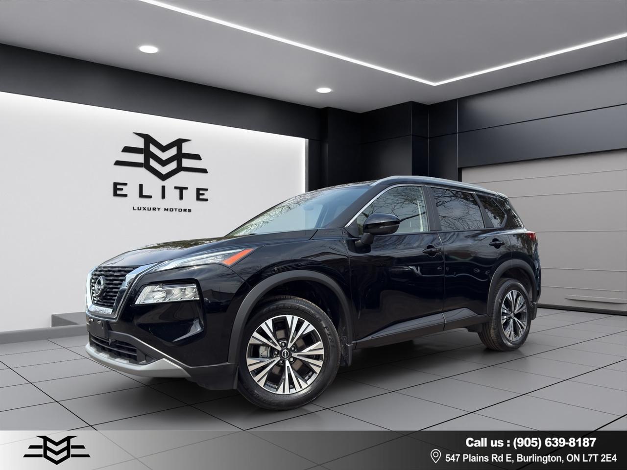 2023 Nissan Rogue SV MOONROOF AWD - LOW LOW KMS !!! Photo