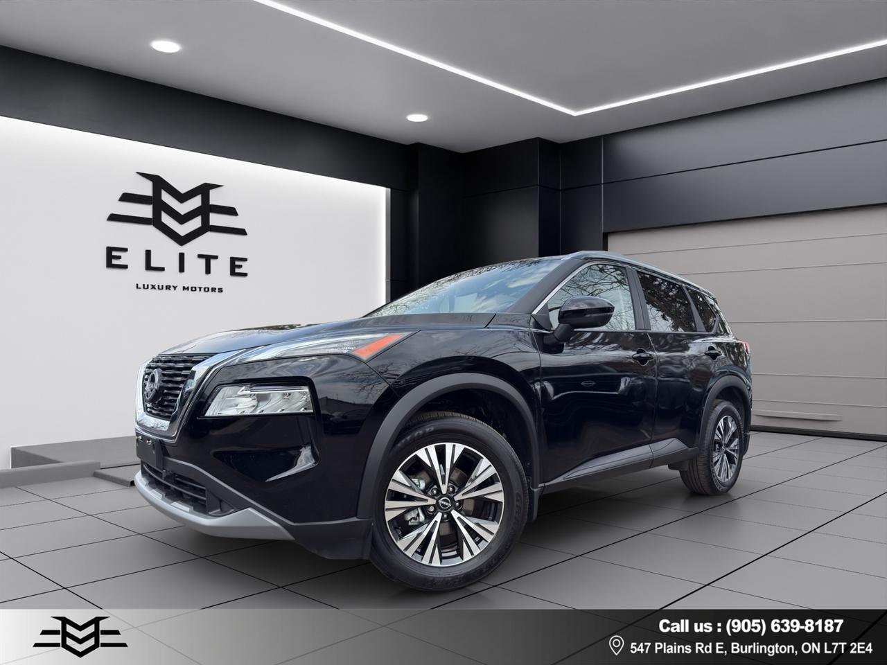2023 Nissan Rogue SV MOONROOF AWD - LOW LOW KMS !!! Photo