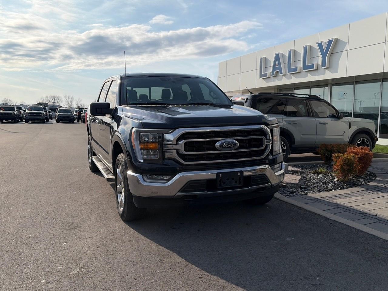 Used 2023 Ford F-150 XLT 4WD SuperCrew 5.5' Box for sale in Tilbury, ON
