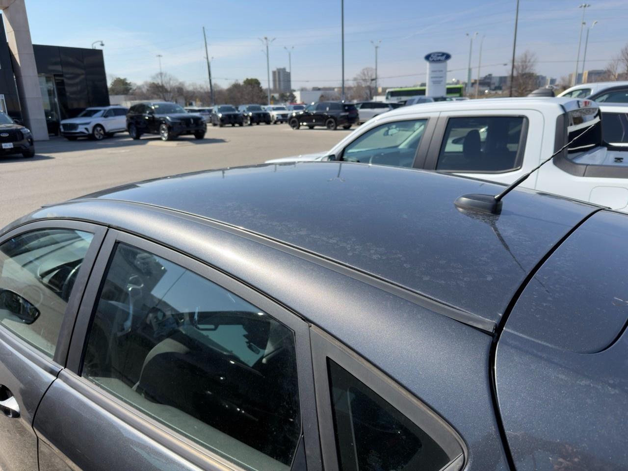 2016 Ford Fiesta 200A| 2 SETS OF WHLS|NO ACCIDENTS|1 OWNER Photo