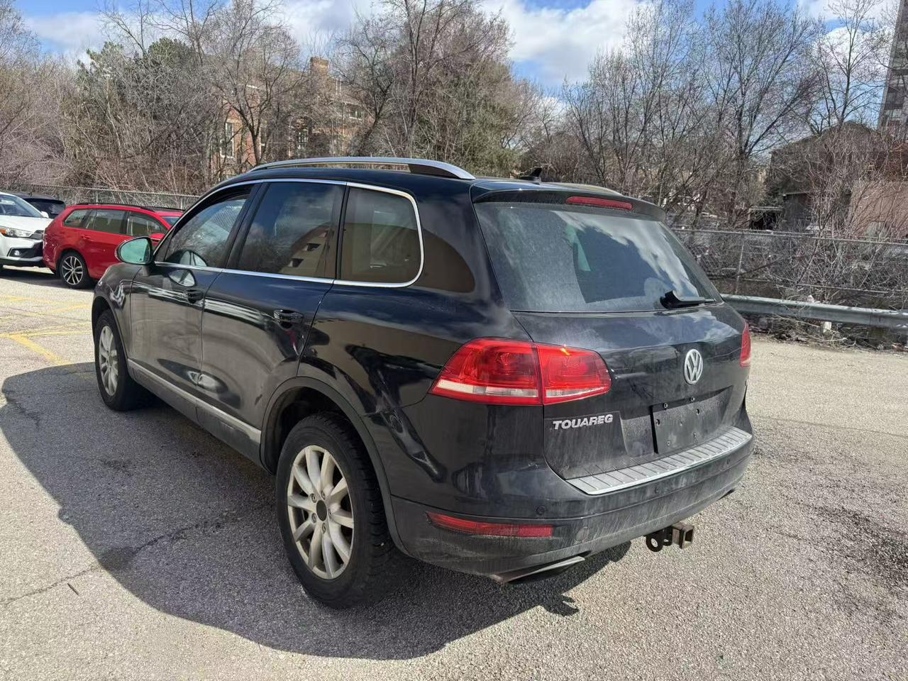 2012 Volkswagen Touareg 4dr V6 Comfortline Photo