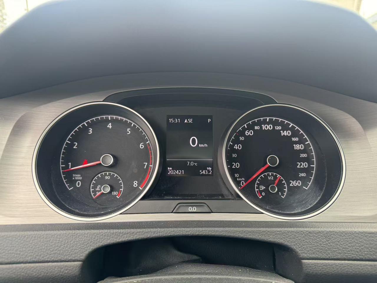 1775711426