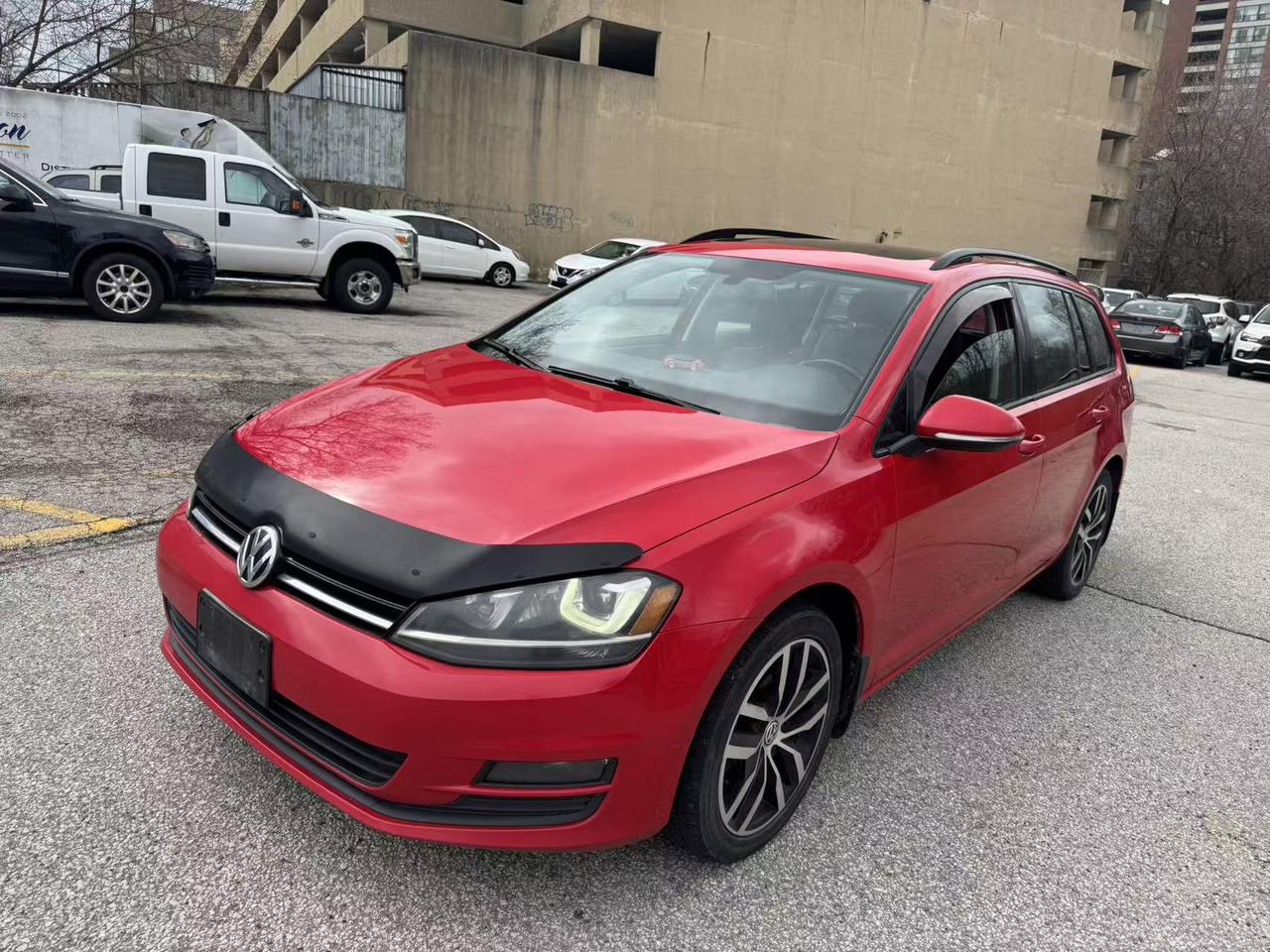 <p>COMFORTLINE! AUTO! LEATHER SEAT! PANORAMIC SUNROOF! NAVI! BACKUP CAMERA!</p><p>PUSH START! HEATED SEAT! PREMIUM SPEAKERS! BLUETOOTH! POWER WINDOWS! POWER</p><p>LOCKS! CRUISE CONTROL! ICE COLD A/C! LOCAL ONTARIO CAR WITH CLEAN CARFAX!&nbsp;</p><p>ACCIDENT FREE! ALL DEALER SERVICE! DRIVE NICE AND SMOOTH! AS IS SALE! CERTIFIABLE</p><p>AT $599 EXTRA! APPOINTMENT NEEDED DUE TO TWO OFF SITE PARKIGN STORAGE LOTS!</p><p>WHYBUYNEW MOTORS LTD</p><p>90 WINTER AVE, SCARBOROUGH, ON, M1K 4M3</p><p>416-356-8118&nbsp; &nbsp;647-348-5885</p><p>WHYBUYNEW2010@GMAIL.COM</p><p>WHYBUYNEWMOTORS.CA/VEHICLES/</p>