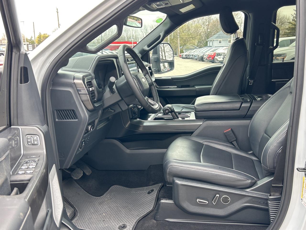 2025 Ford F-150 Lariat 4WD SuperCrew 5.5' Box Photo