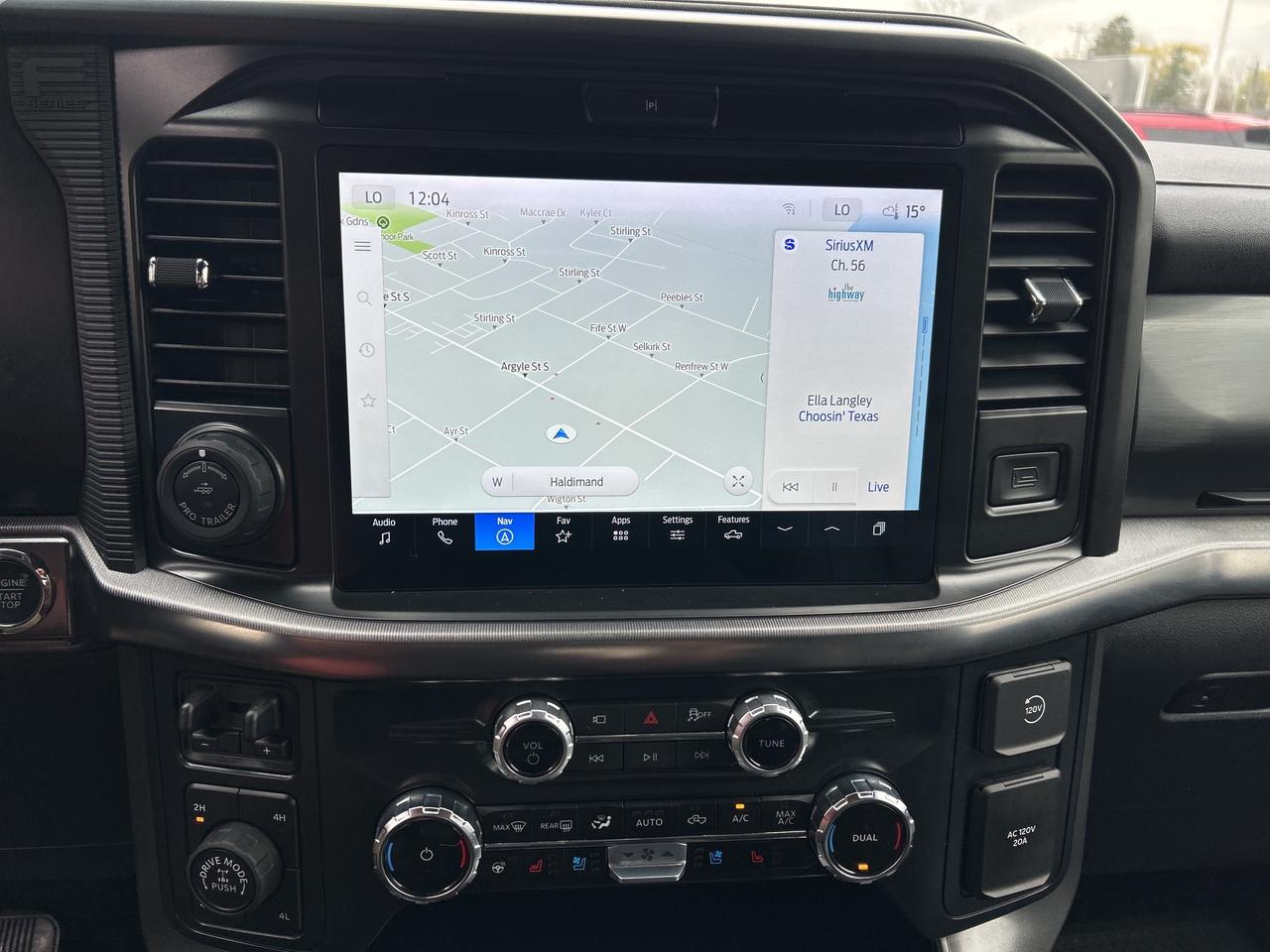 2025 Ford F-150 Lariat 4WD SuperCrew 5.5' Box Photo
