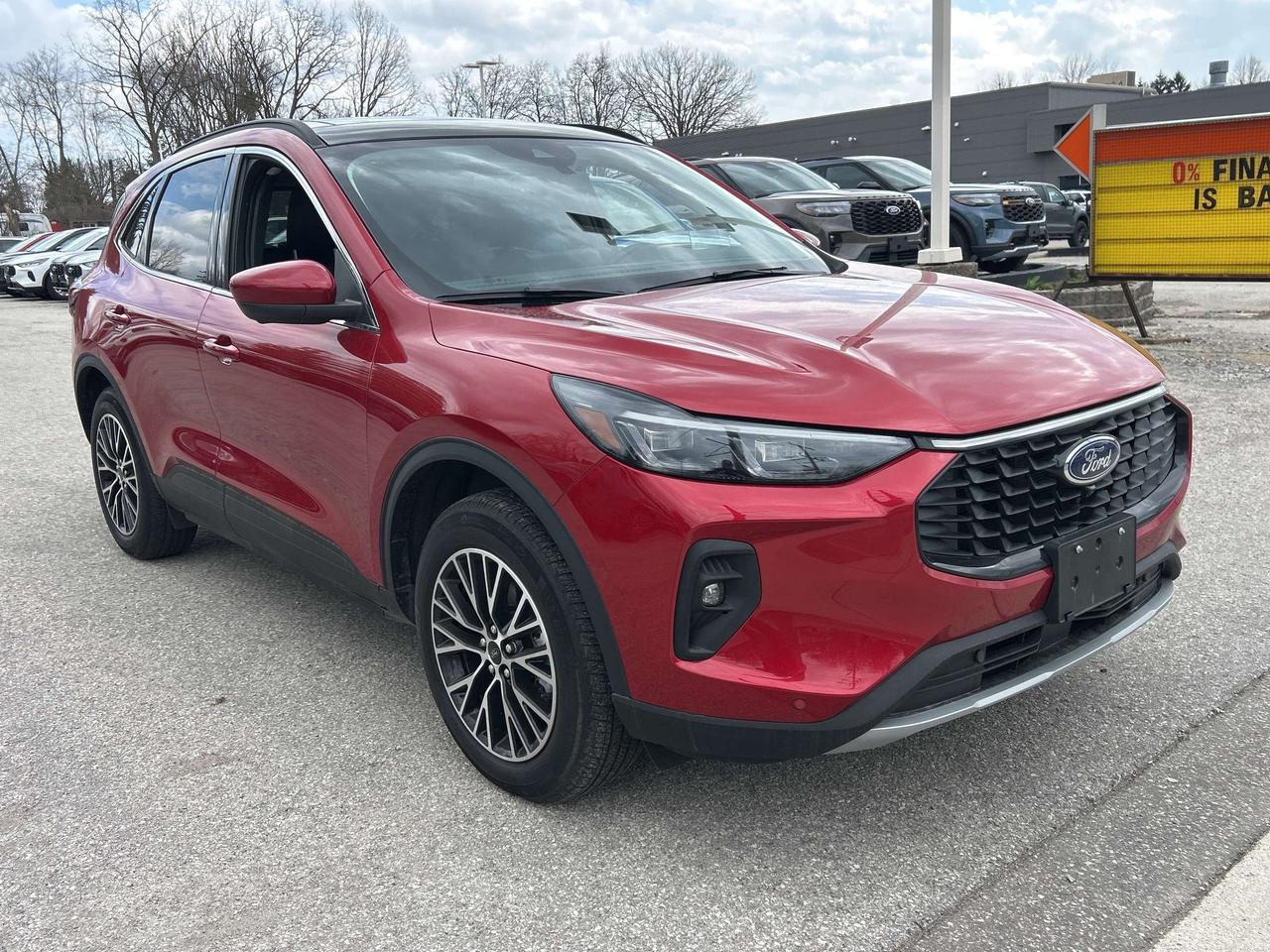 2025 Ford Escape PHEV FWD Photo