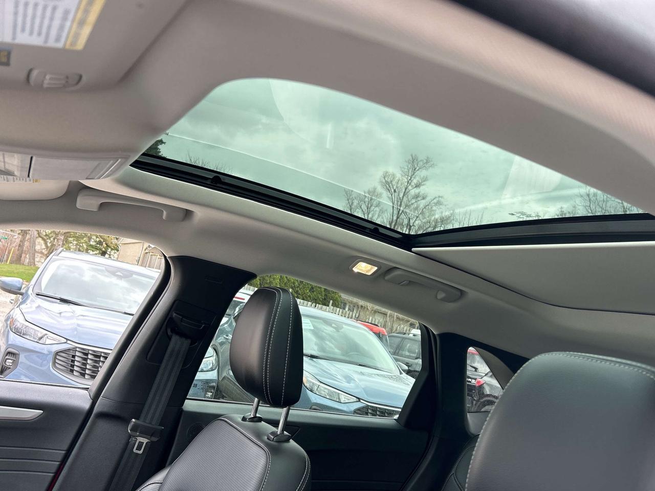 2025 Ford Escape PHEV FWD Photo