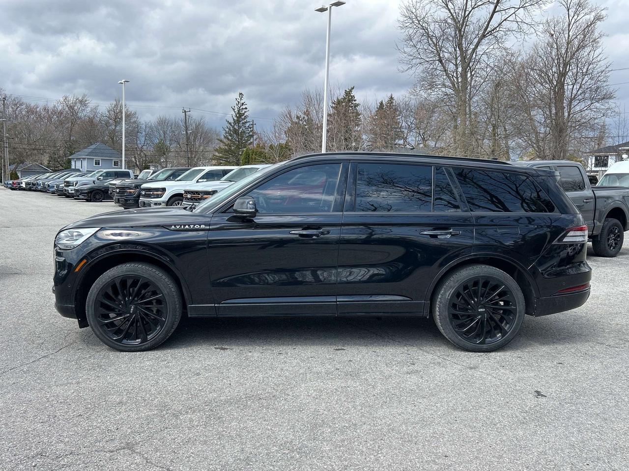 2023 Lincoln Aviator Reserve AWD Photo1