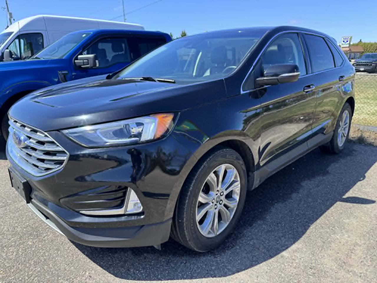 Used 2019 Ford Edge Titanium for sale in Pembroke, ON