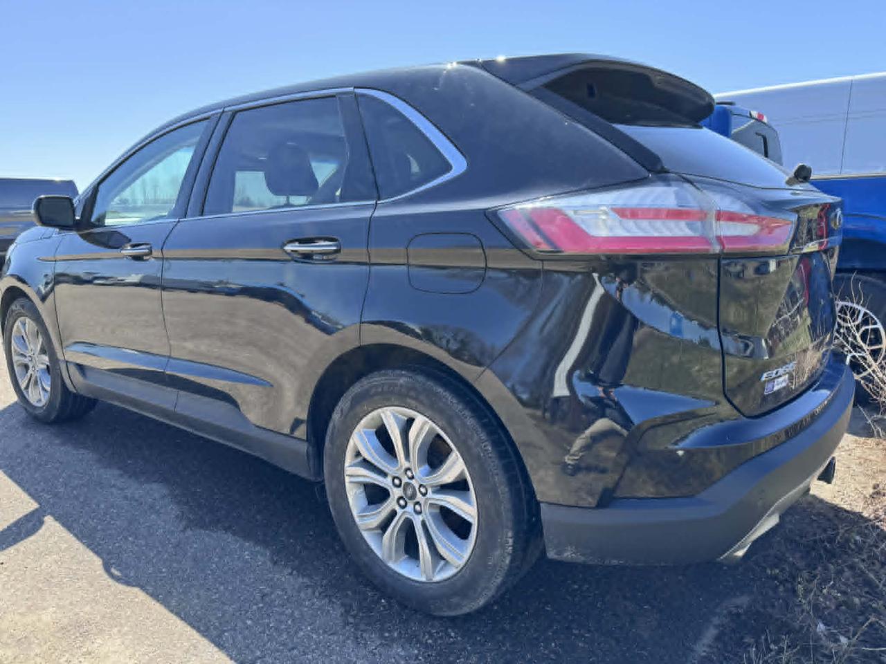 2019 Ford Edge Titanium Photo
