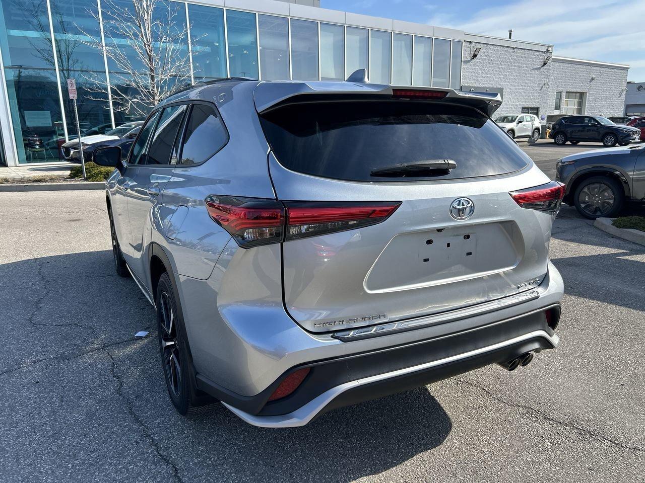 2022 Toyota Highlander XSE AWD V6 Performance, Everyday Versatility Photo