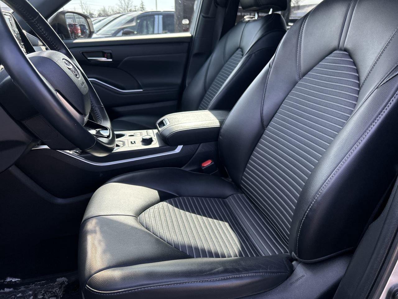 2022 Toyota Highlander XSE AWD V6 Performance, Everyday Versatility Photo