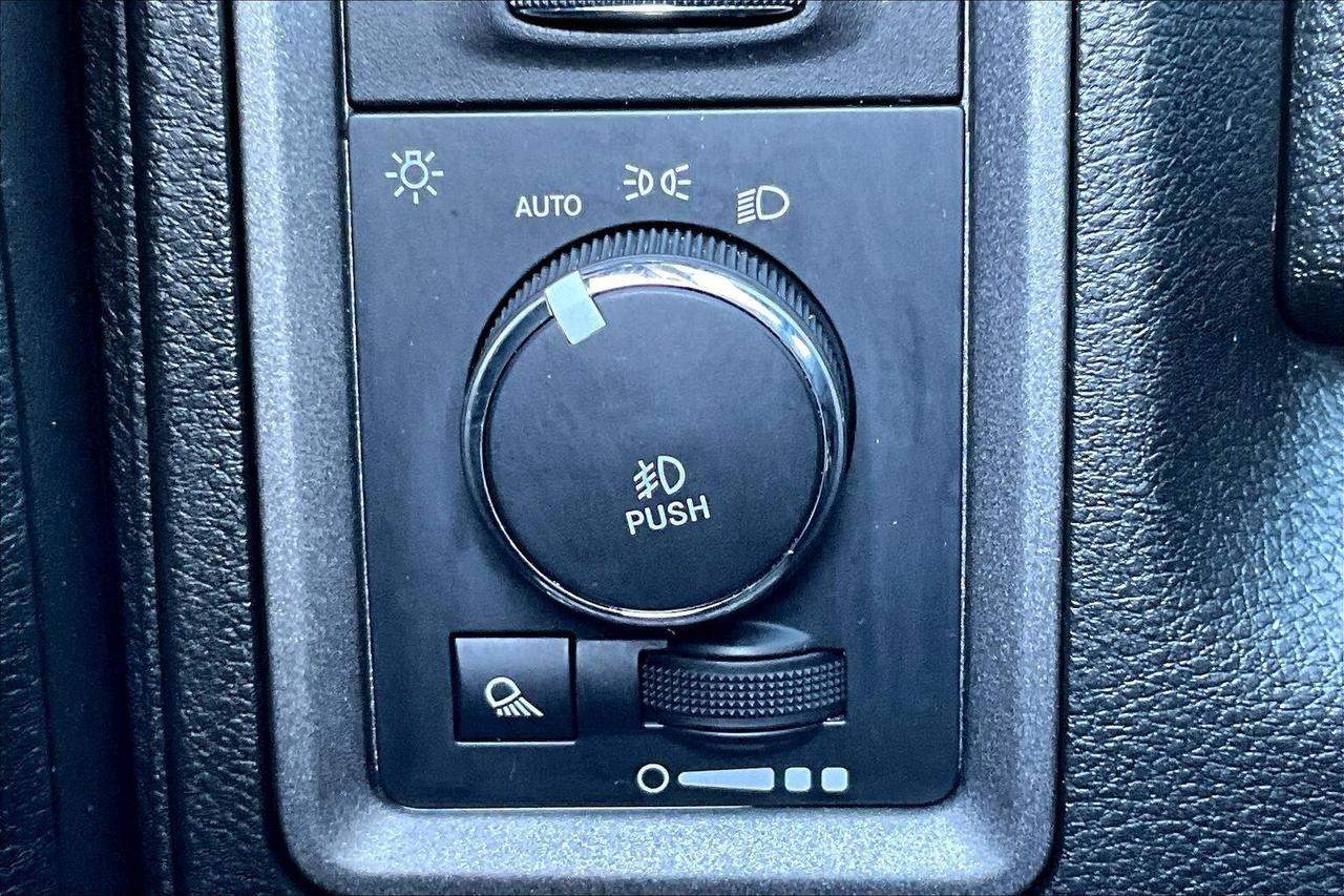 2023 RAM 1500 Classic Night Edition Quad | Side Steps | Bed Liner | 4X4 Photo