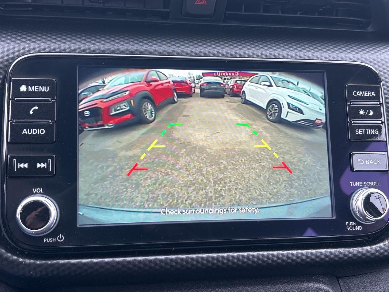 2025 Nissan Kicks Play SV, CLEAN CARFAX, REMOTE START, BACK UP CAMERA! Photo