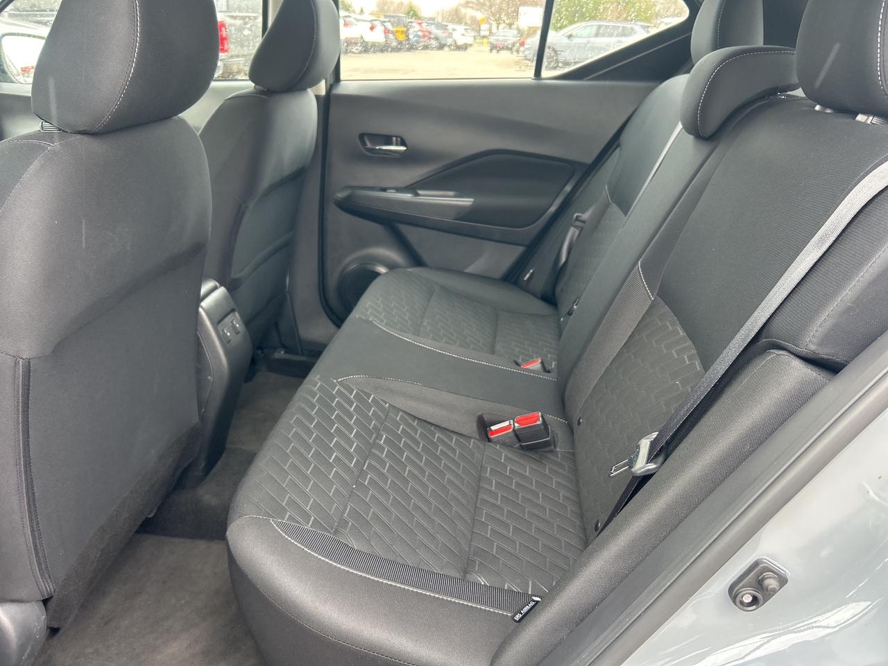 2025 Nissan Kicks Play SV, CLEAN CARFAX, REMOTE START, BACK UP CAMERA! - Photo #21