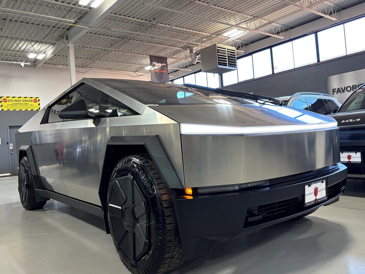 2024 Tesla Cybertruck AWD|FOUNDATIONSERIES|FULLSELFDRIVING|NAV|AMBIENT|+ Photo