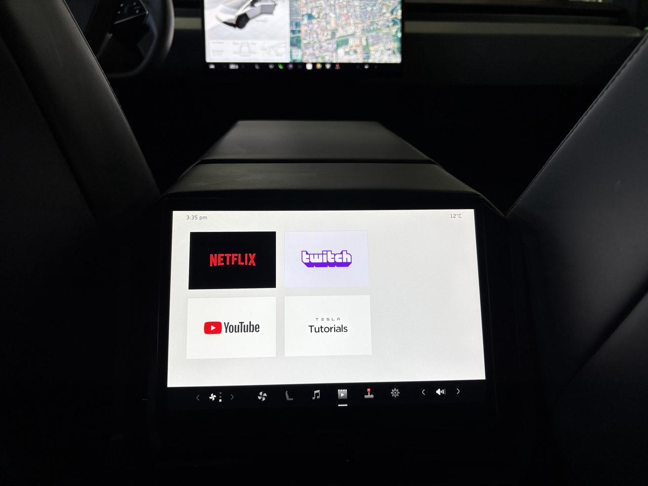 2024 Tesla Cybertruck AWD|FOUNDATIONSERIES|FULLSELFDRIVING|NAV|AMBIENT|+ Photo