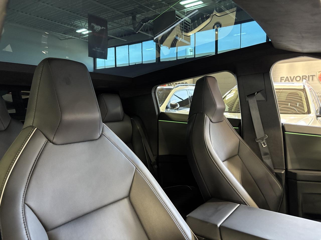 2024 Tesla Cybertruck AWD|FOUNDATIONSERIES|FULLSELFDRIVING|NAV|AMBIENT|+ Photo