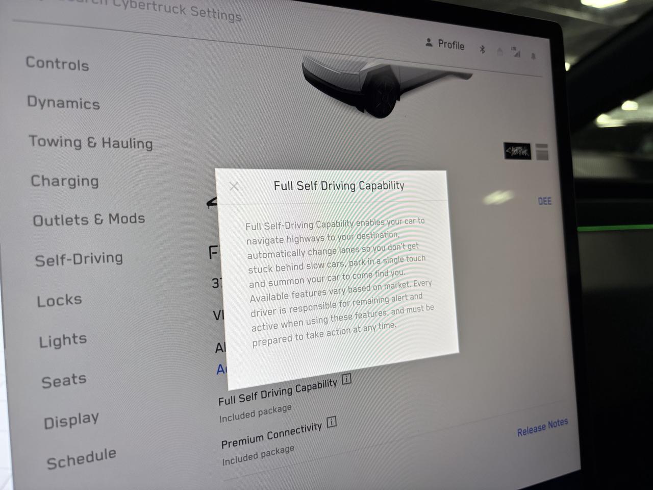 2024 Tesla Cybertruck AWD|FOUNDATIONSERIES|FULLSELFDRIVING|NAV|AMBIENT|+ Photo