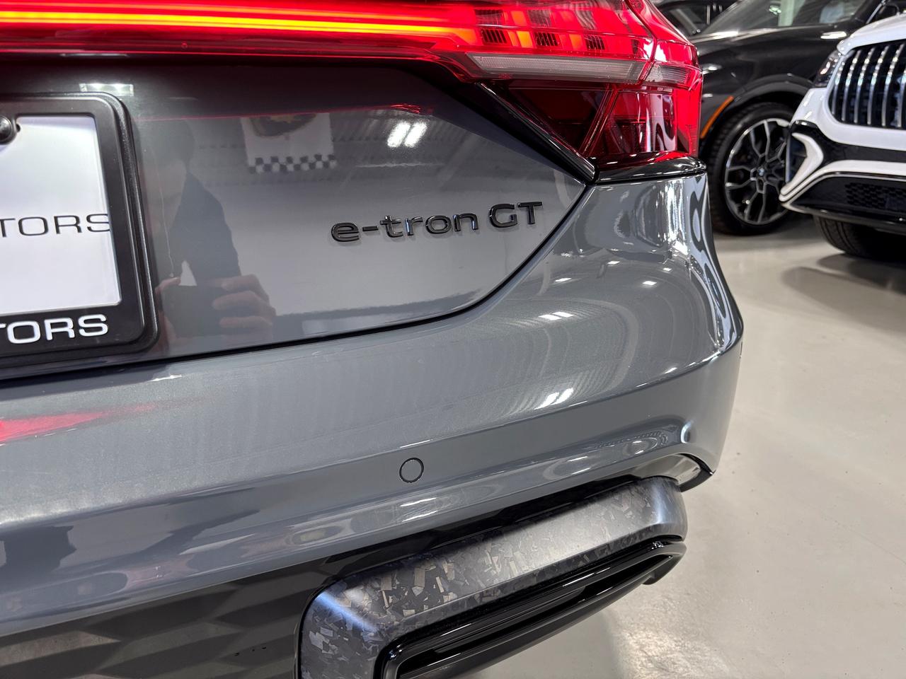 2025 Audi RS e-tron GT Performance|QUATTRO|FORGEDCARBON|CERAMICBRAKES|HUD Photo