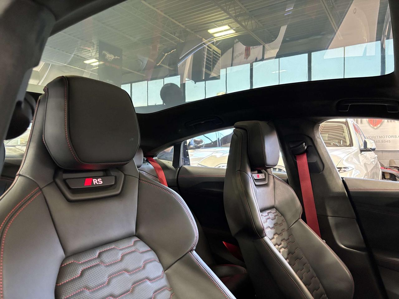 2025 Audi RS e-tron GT Performance|QUATTRO|FORGEDCARBON|CERAMICBRAKES|HUD Photo