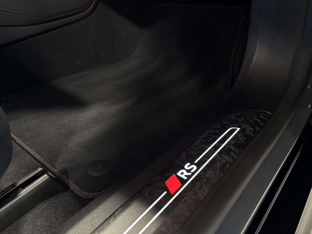 2025 Audi RS e-tron GT Performance|QUATTRO|FORGEDCARBON|CERAMICBRAKES|HUD Photo
